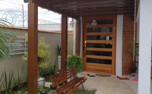 Casa no Santo Afonso com piscina