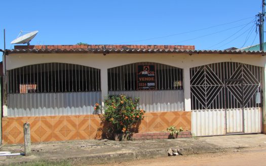 Casa financiável no João Eduardo